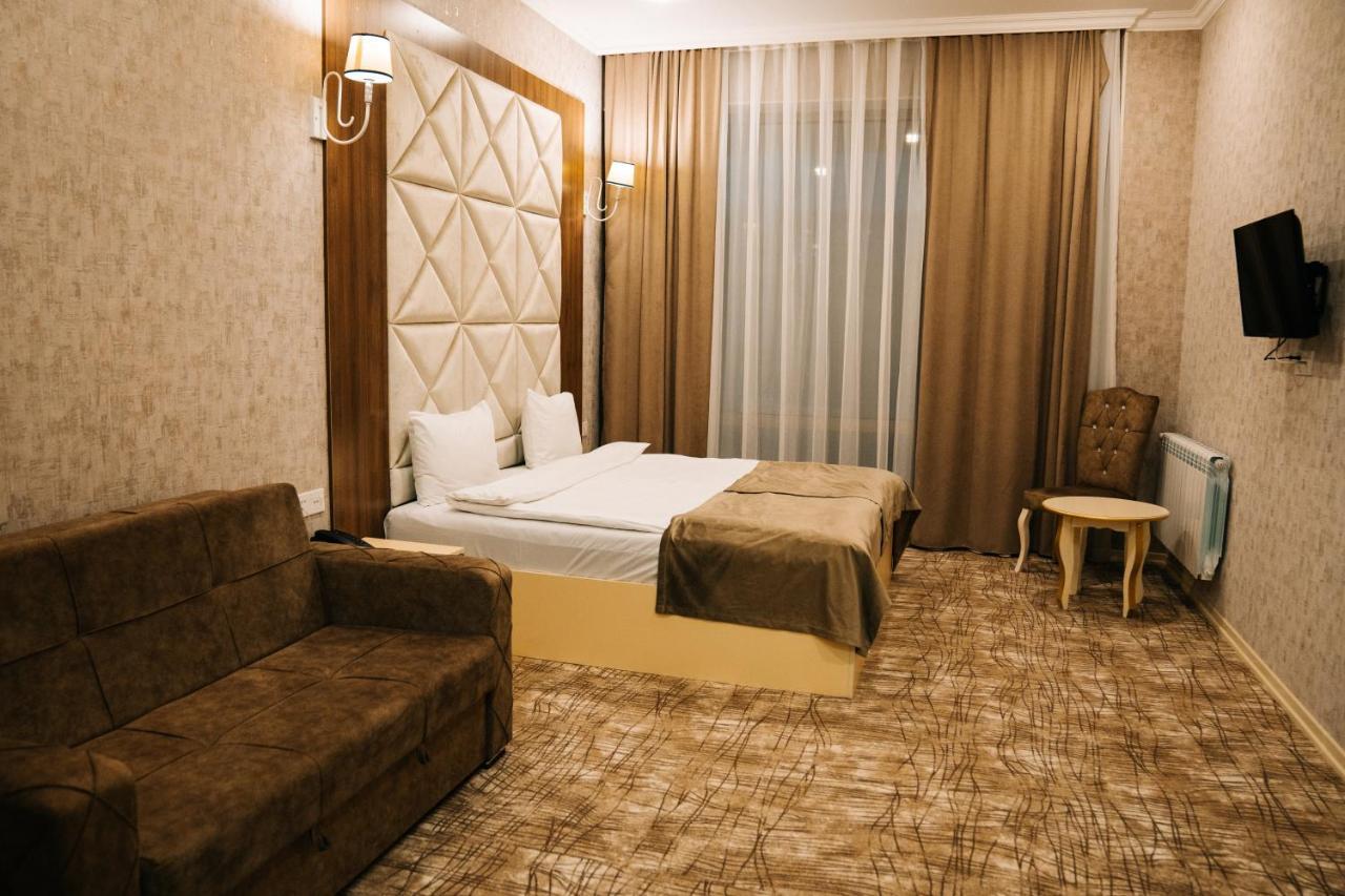 The Clocktower Hotel Баку Екстер'єр фото