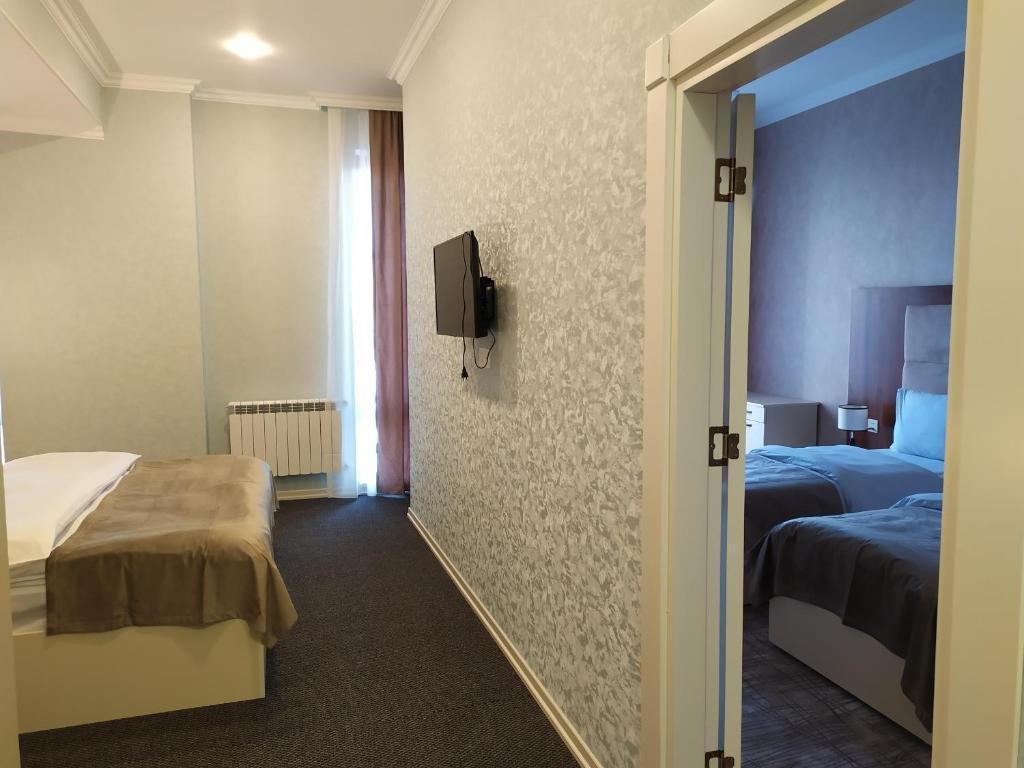 The Clocktower Hotel Баку Екстер'єр фото